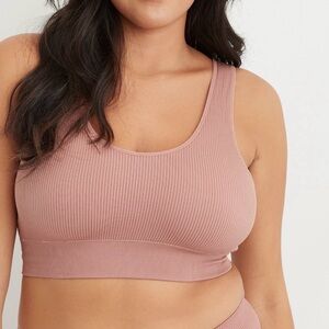 Aerie Ribbed Sports Bra